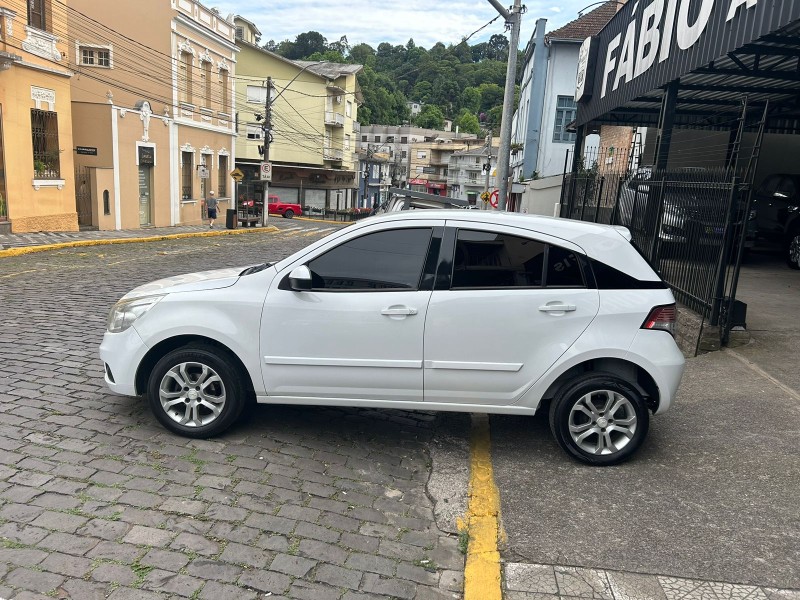 AGILE 1.4 MPFI LTZ 8V FLEX 4P MANUAL