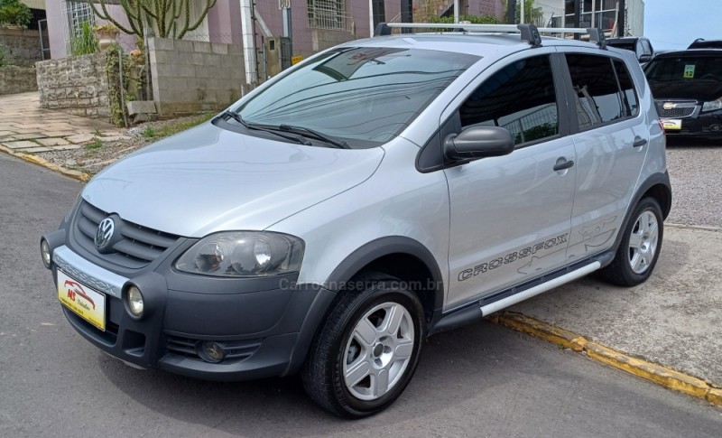 CROSSFOX 1.6 MI FLEX 8V 4P MANUAL - 2010 - FARROUPILHA