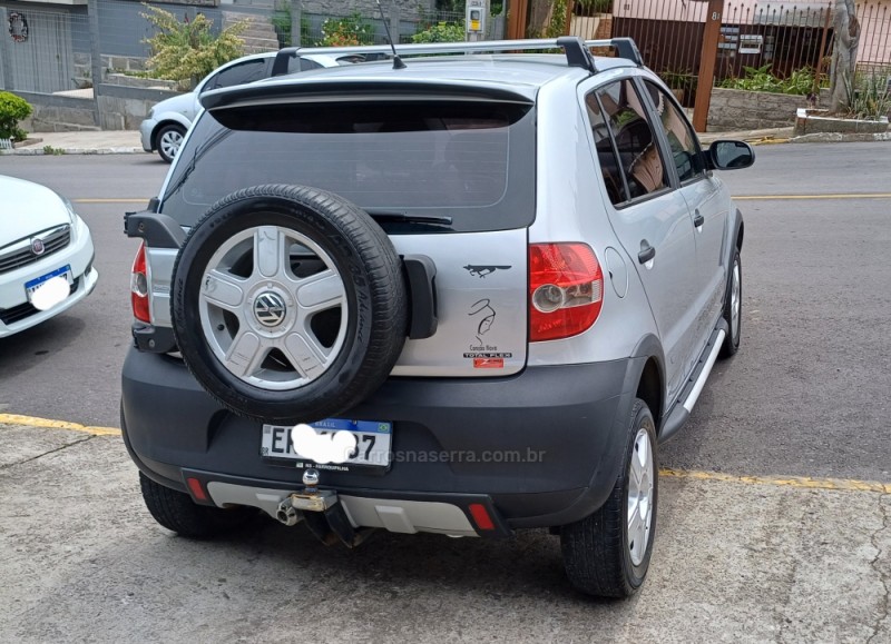 CROSSFOX 1.6 MI FLEX 8V 4P MANUAL - 2010 - FARROUPILHA