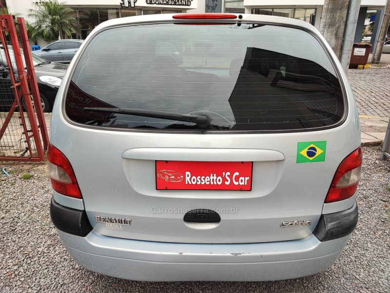 SCÉNIC 1.6 KIDS 16V FLEX 4P MANUAL - 2001 - FARROUPILHA