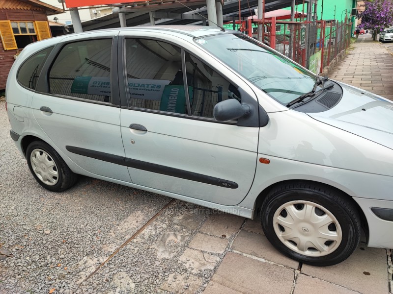 SCÉNIC 1.6 KIDS 16V FLEX 4P MANUAL - 2001 - FARROUPILHA