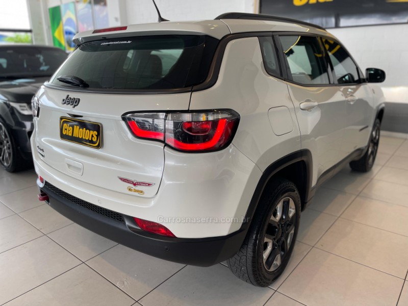 COMPASS 2.0 TRAILHAWK TD350 TURBO DIESEL 4X4 4P AUTOMÁTICO - 2017 - SãO LEOPOLDO