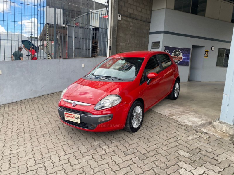 PUNTO 1.6 ESSENCE 16V FLEX 4P MANUAL - 2014 - CAXIAS DO SUL