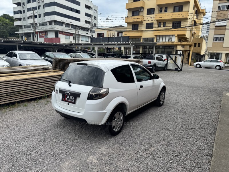 KA 1.0 MPI 8V FLEX 2P MANUAL - 2013 - GARIBALDI