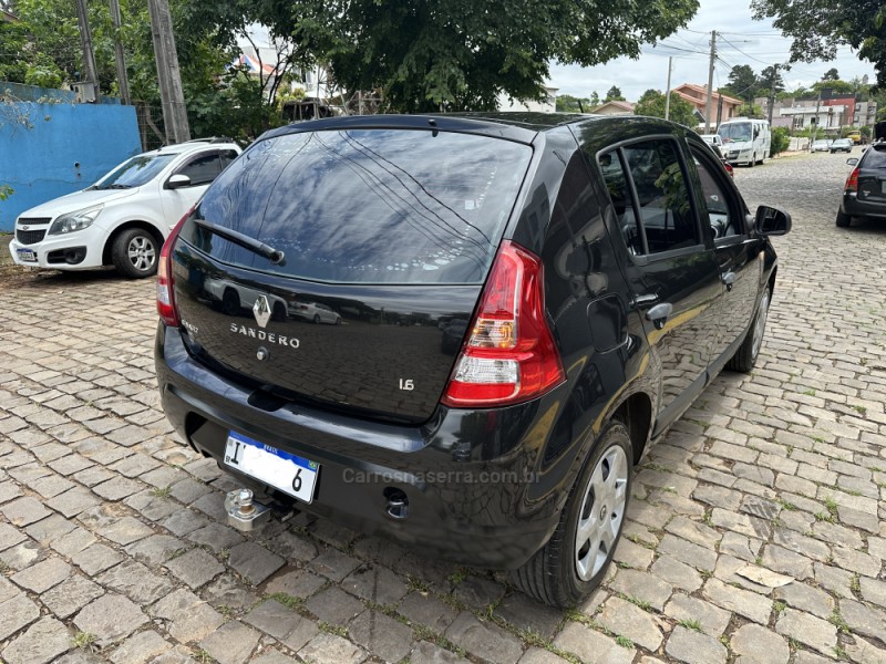 SANDERO 1.6 EXPRESSION 16V FLEX 4P MANUAL - 2012 - LAJEADO