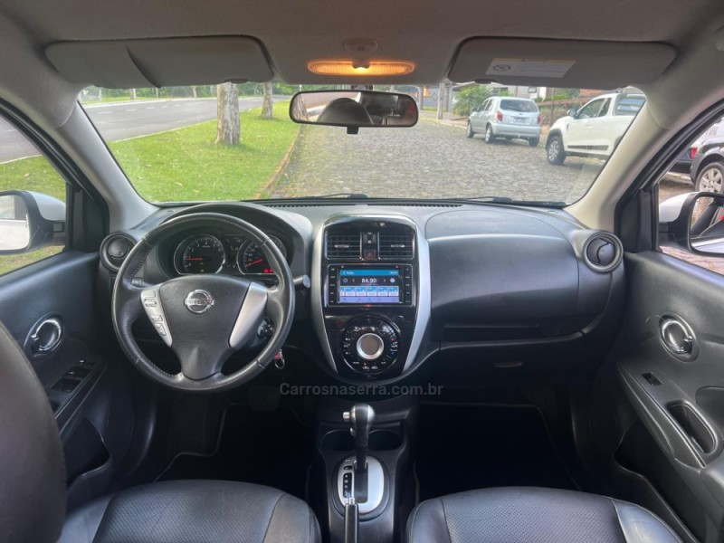 VERSA 1.6 16V FLEX UNIQUE 4P XTRONIC - 2017 - DOIS IRMãOS