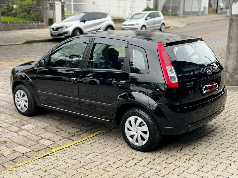 FIESTA 1.0 MPI PERSONNALITÉ 8V FLEX 4P MANUAL - 2008 - CAXIAS DO SUL