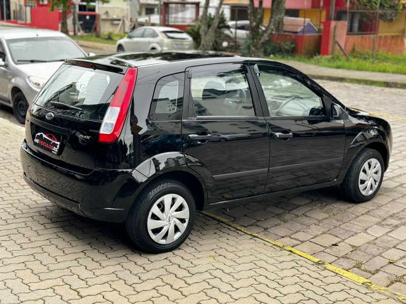 FIESTA 1.0 MPI PERSONNALITÉ 8V FLEX 4P MANUAL - 2008 - CAXIAS DO SUL