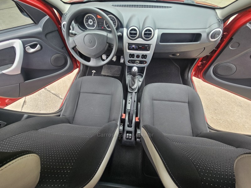 SANDERO 1.6 STEPWAY 16V FLEX 4P MANUAL - 2011 - CAXIAS DO SUL