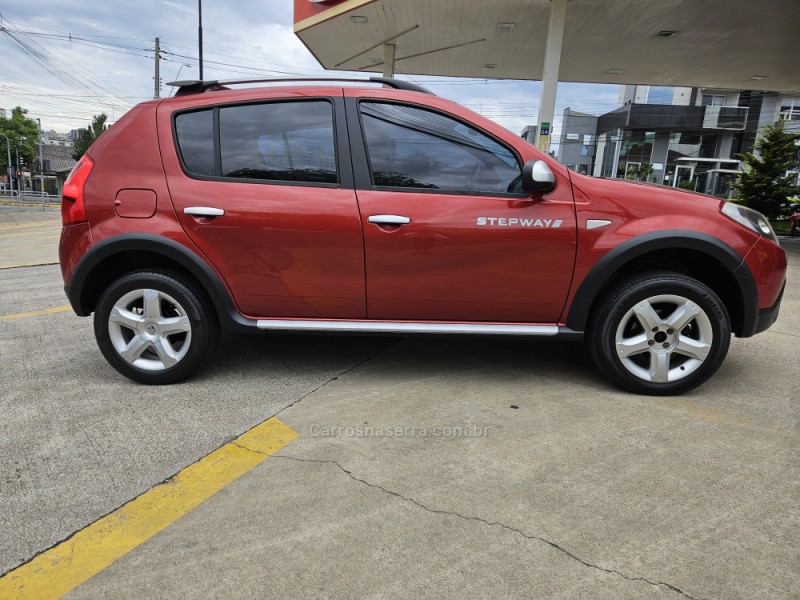 SANDERO 1.6 STEPWAY 16V FLEX 4P MANUAL - 2011 - CAXIAS DO SUL