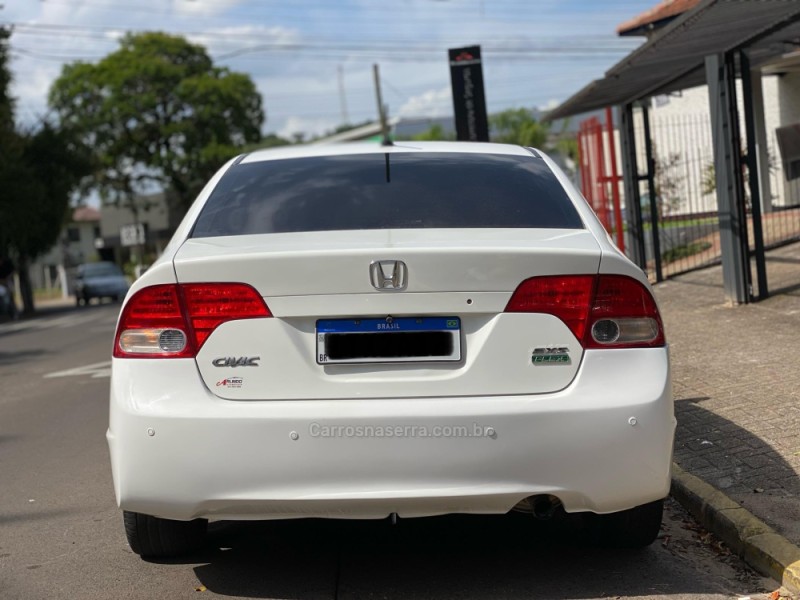 CIVIC 1.8 EXS 16V FLEX 4P AUTOMÁTICO - 2008 - PAROBé