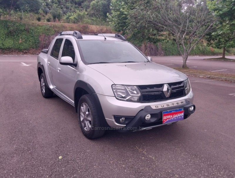 DUSTER OROCH 2.0 16V FLEX DYNAMIQUE 4P MANUAL - 2020 - BENTO GONçALVES