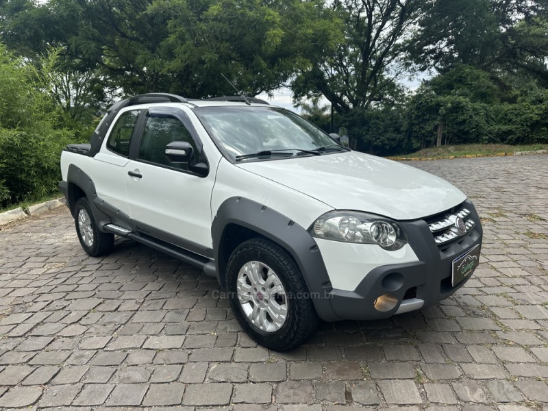 STRADA 1.8 MPI ADVENTURE CD 8V FLEX 2P MANUAL - 2012 - NOVA PRATA