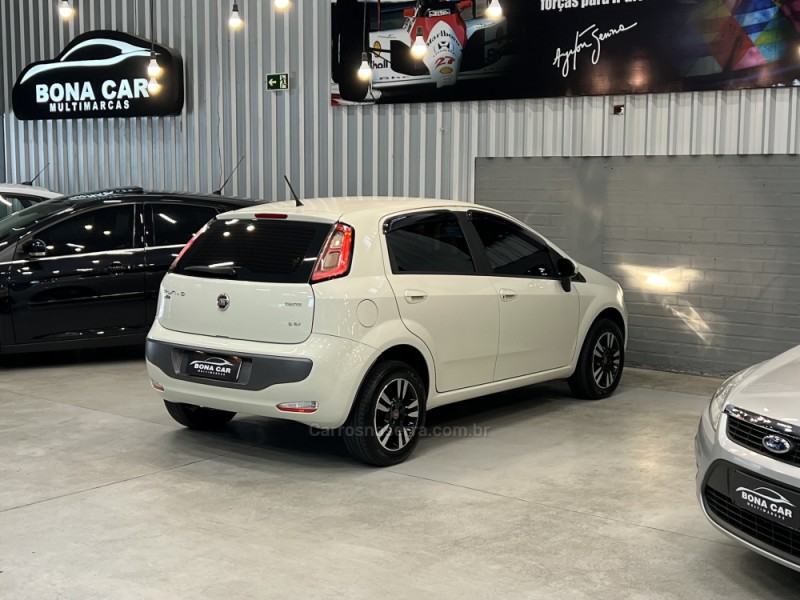 PUNTO 1.6 ESSENCE 16V FLEX 4P MANUAL - 2013 - CAXIAS DO SUL