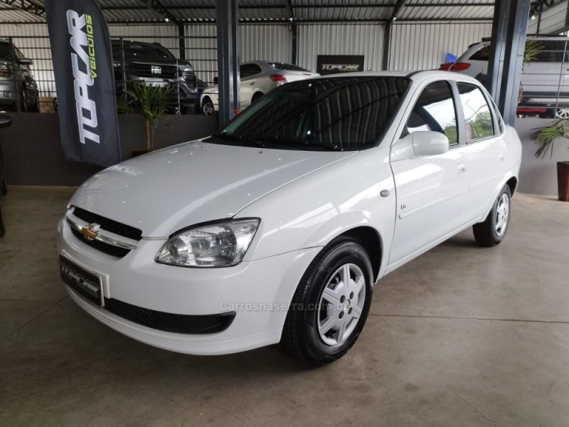 classic 1.0 mpfi ls 8v gasolina 4p manual 2011 campo bom