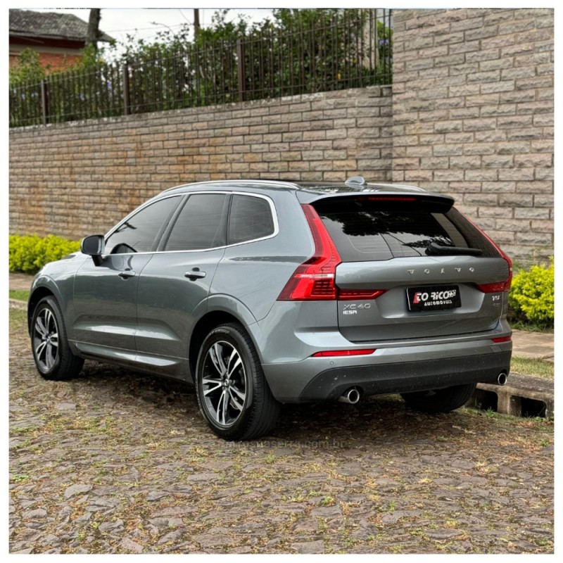 XC60 2.0 T5 MOMENTUM GASOLINA 4P AUTOMÁTICO - 2018 - CAMPO BOM