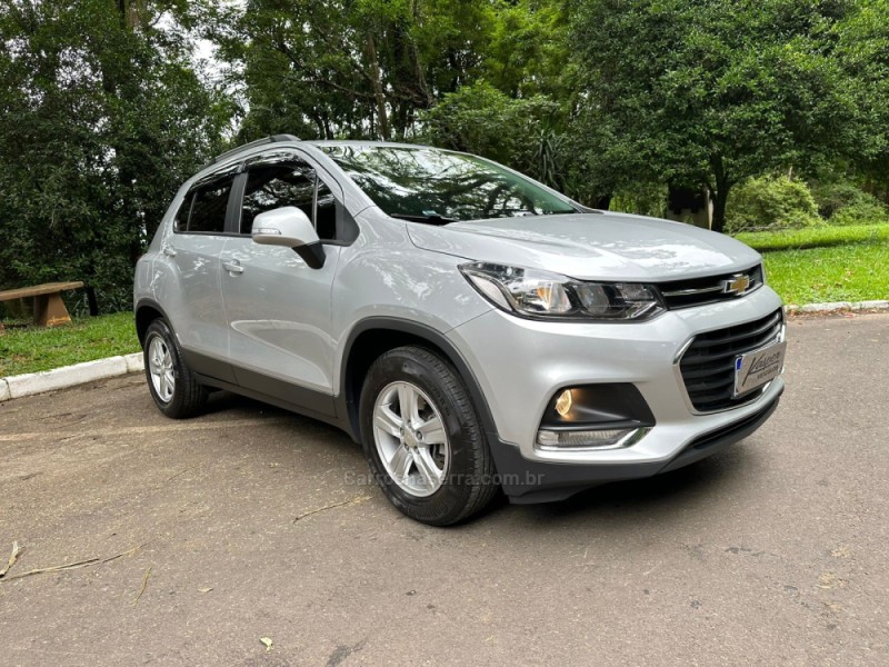 TRACKER 1.4 16V TURBO FLEX LT AUTOMÁTICO - 2018 - DOIS IRMãOS