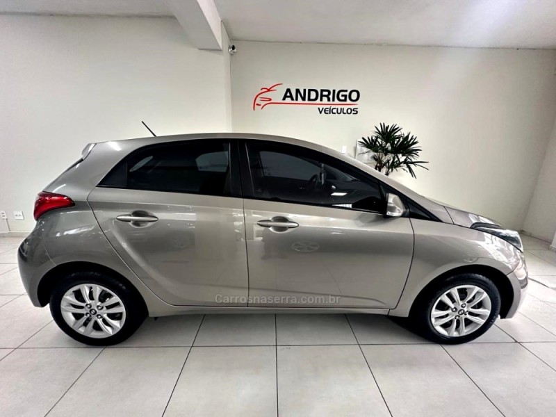 HB20 1.6 COMFORT PLUS 16V FLEX 4P MANUAL - 2018 - CAXIAS DO SUL