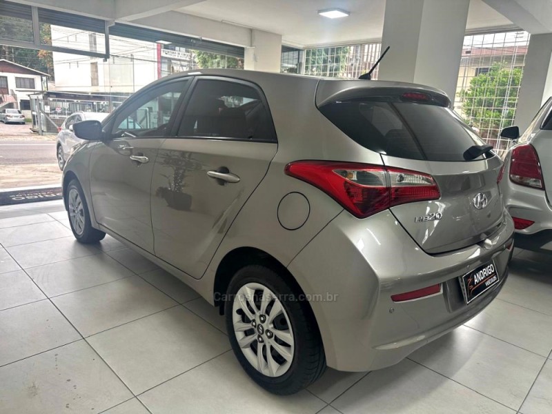 HB20 1.6 COMFORT PLUS 16V FLEX 4P MANUAL - 2018 - CAXIAS DO SUL