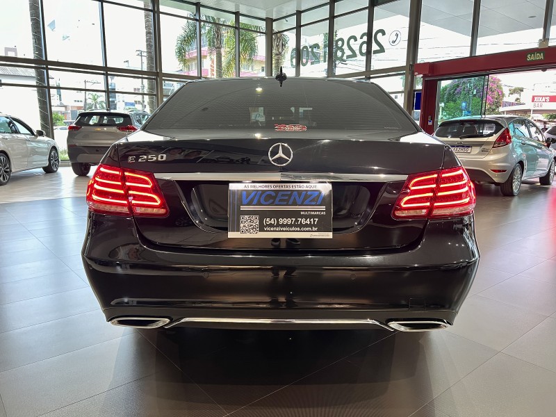 E 250 2.0 AVANTGARDE 16V TURBO GASOLINA 4P AUTOMÁTICO - 2014 - FARROUPILHA