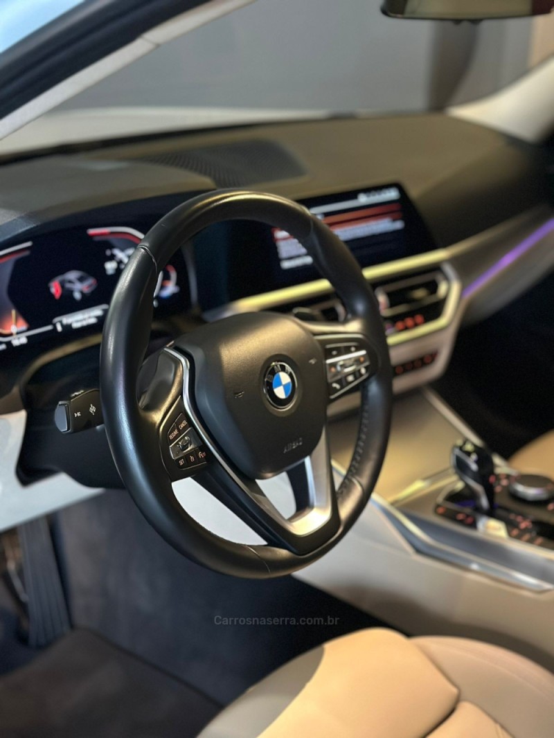 320I 2.0 SPORT GP 16V TURBO ACTIVE FLEX 4P AUTOMÁTICO - 2020 - LAJEADO