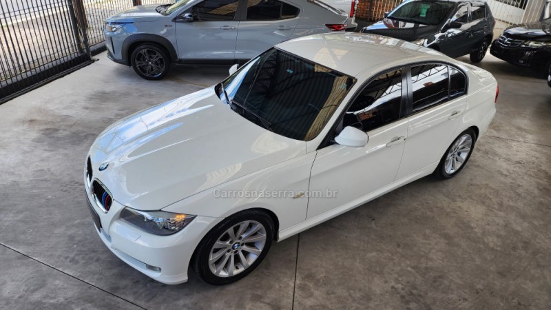 320I  - 2012 - CAXIAS DO SUL