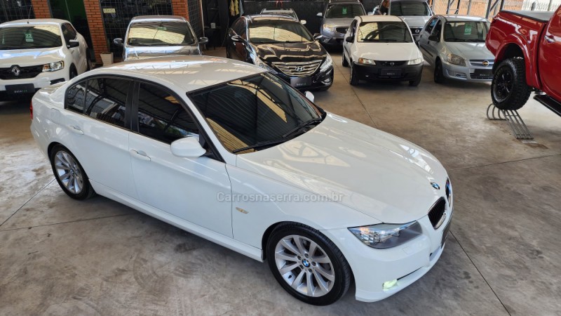 320I  - 2012 - CAXIAS DO SUL