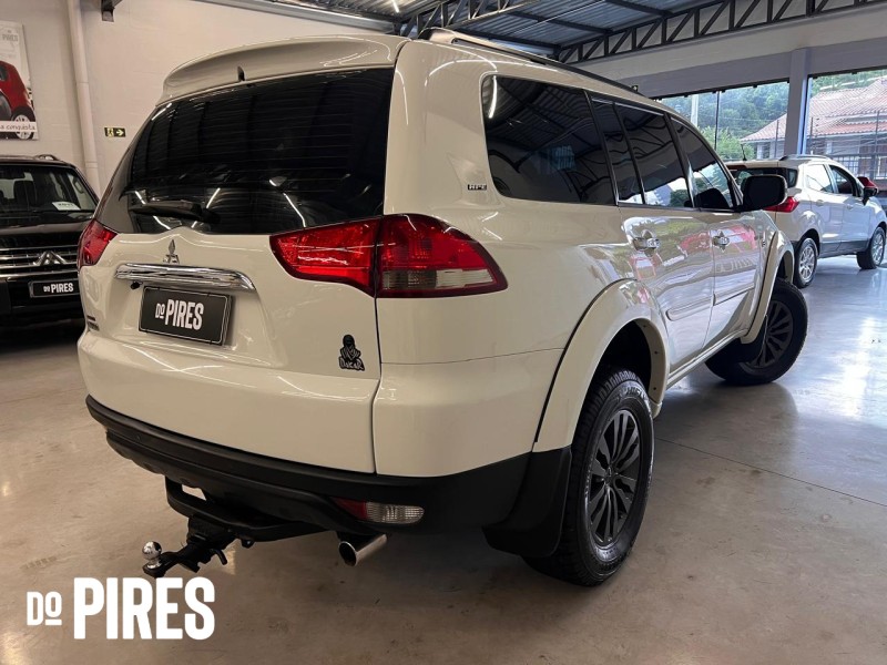 PAJERO DAKAR 3.2 HPE 4X4 7 LUGARES 16V TURBO INTERCOOLER DIESEL 4P AUTOMÁTICO - 2016 - CAXIAS DO SUL