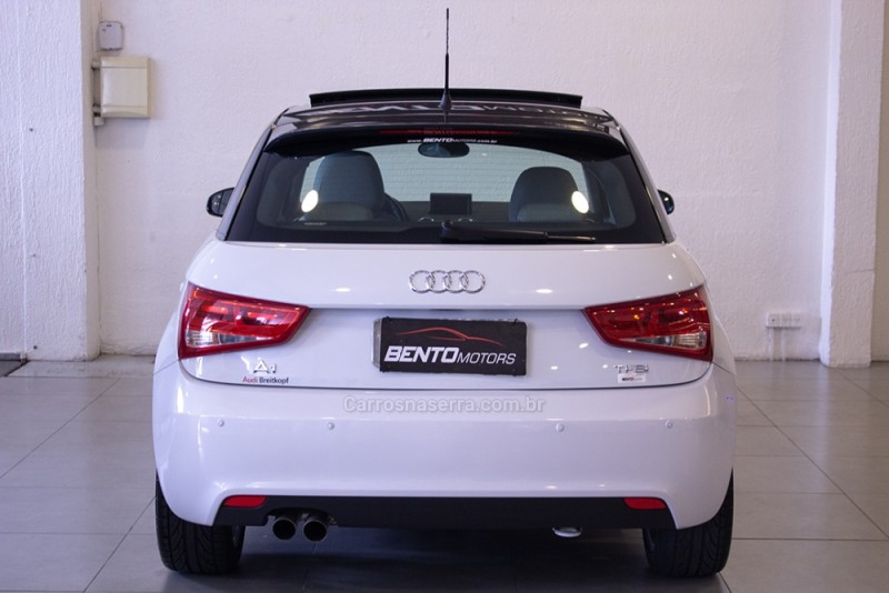 A1 1.4 TFSI SPORTBACK ATTRACTION 16V 122CV GASOLINA 4P S-TRONIC - 2013 - BENTO GONçALVES