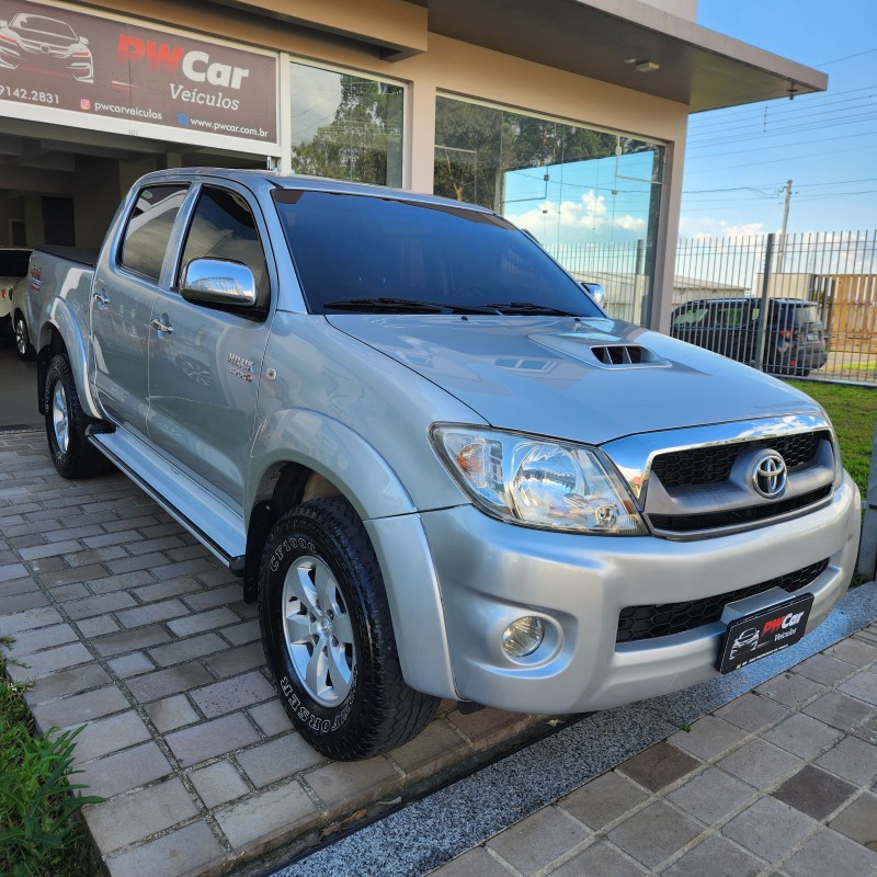 HILUX 3.0 SR 4X4 CD 16V TURBO INTERCOOLER DIESEL 4P MANUAL - 2011 - BENTO GONçALVES