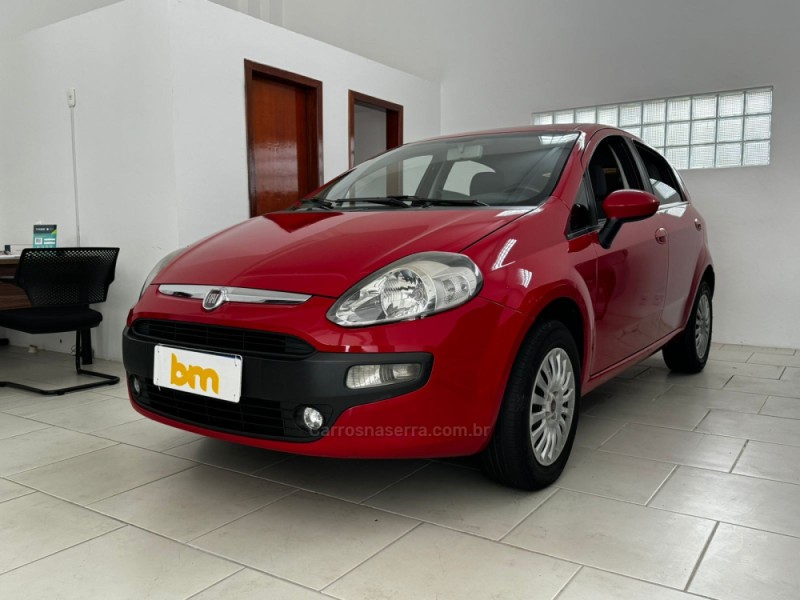 PUNTO 1.4 ATTRACTIVE 8V FLEX 4P MANUAL