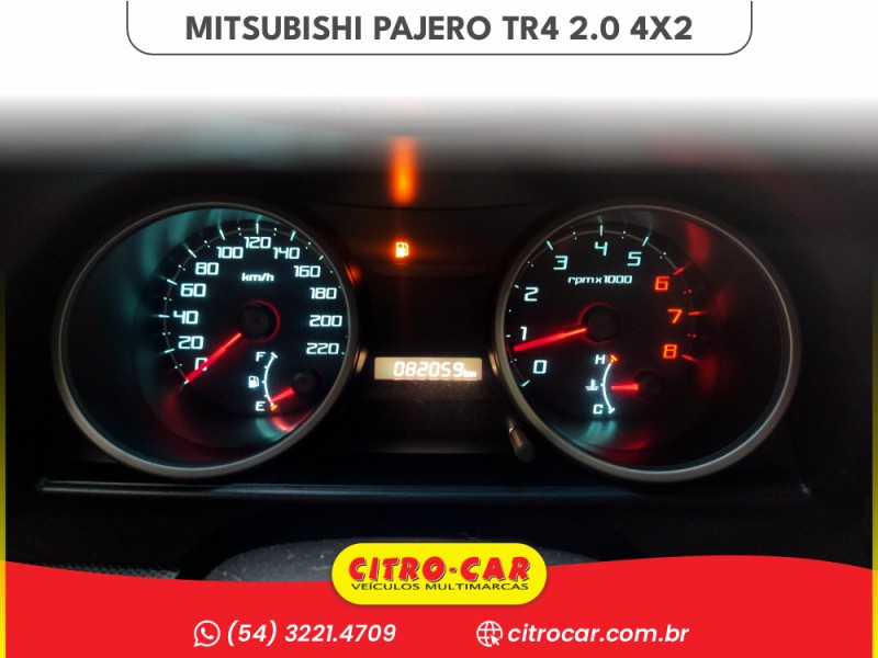 PAJERO TR4 2.0 4X2 16V 140CV FLEX 4P MANUAL - 2014 - CAXIAS DO SUL