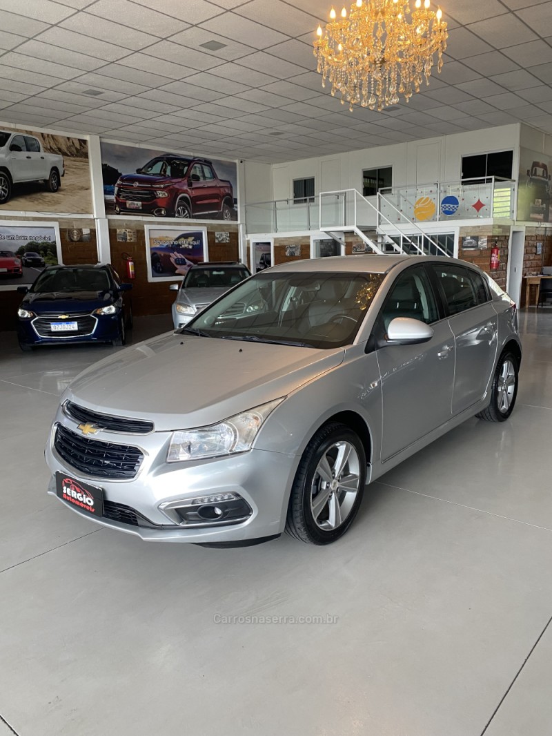 CRUZE 1.8 LT 16V FLEX 4P AUTOMÁTICO - 2015 - PAROBé