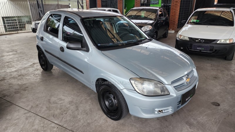 CELTA 1.0 MPFI LIFE 8V FLEX 4P MANUAL