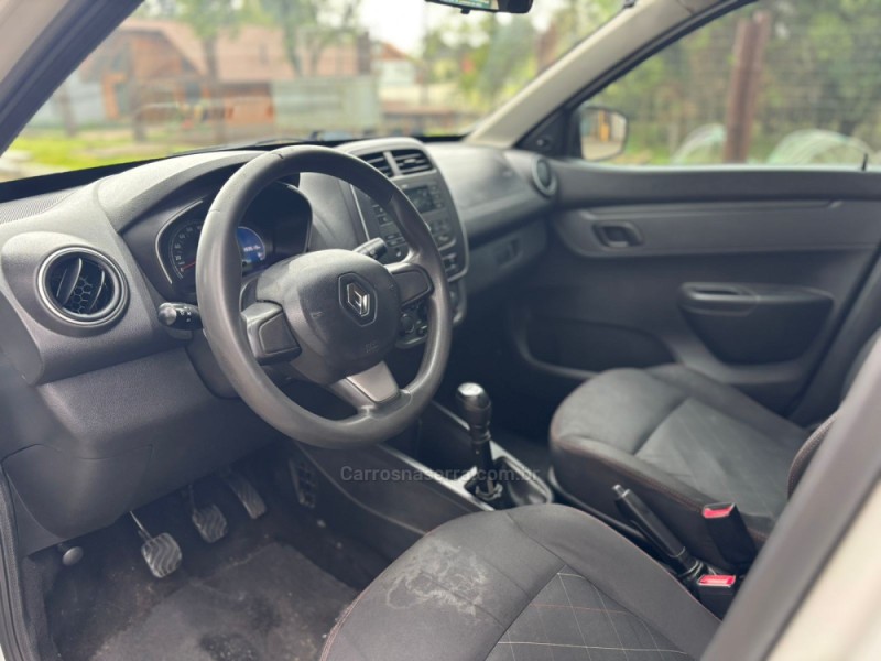 KWID 1.0 12V SCE FLEX ZEN MANUAL - 2019 - CANELA