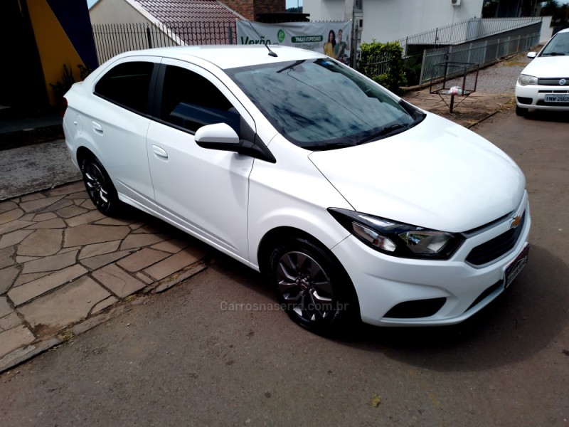 PRISMA 1.4 MPFI LT 8V FLEX 4P MANUAL - 2017 - NOVA PRATA