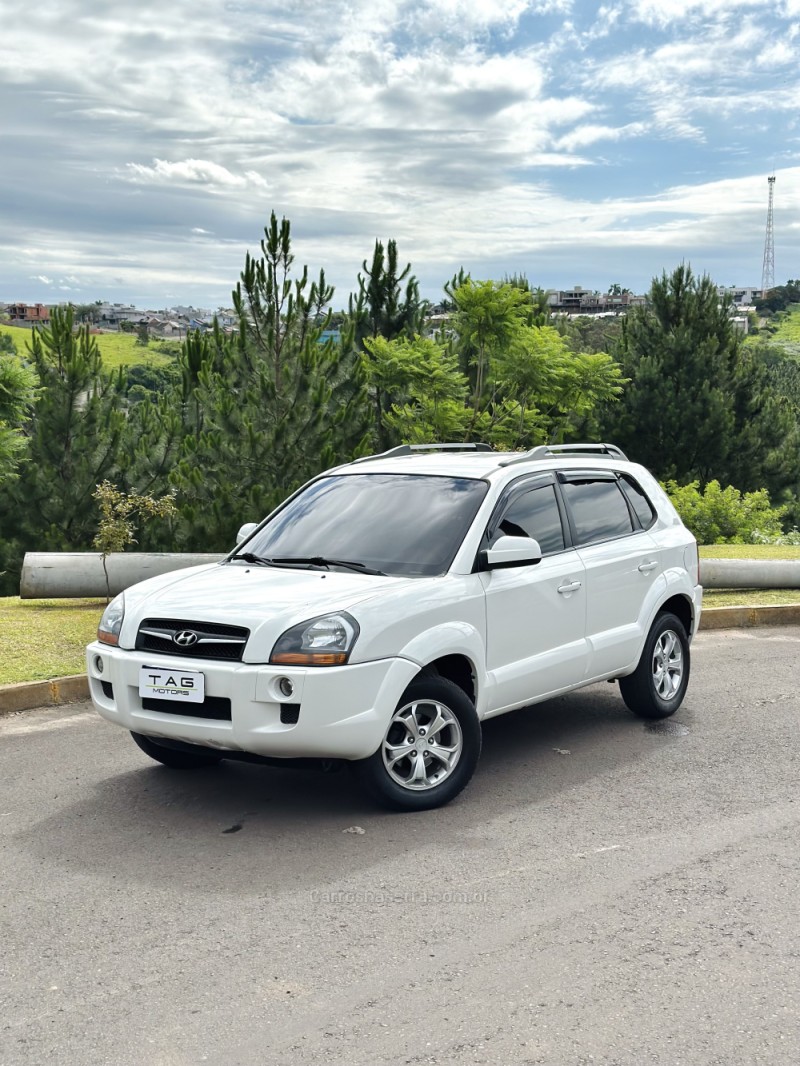 TUCSON 2.0 MPFI GLS TOP 16V 143CV 2WD FLEX 4P AUTOMÁTICO