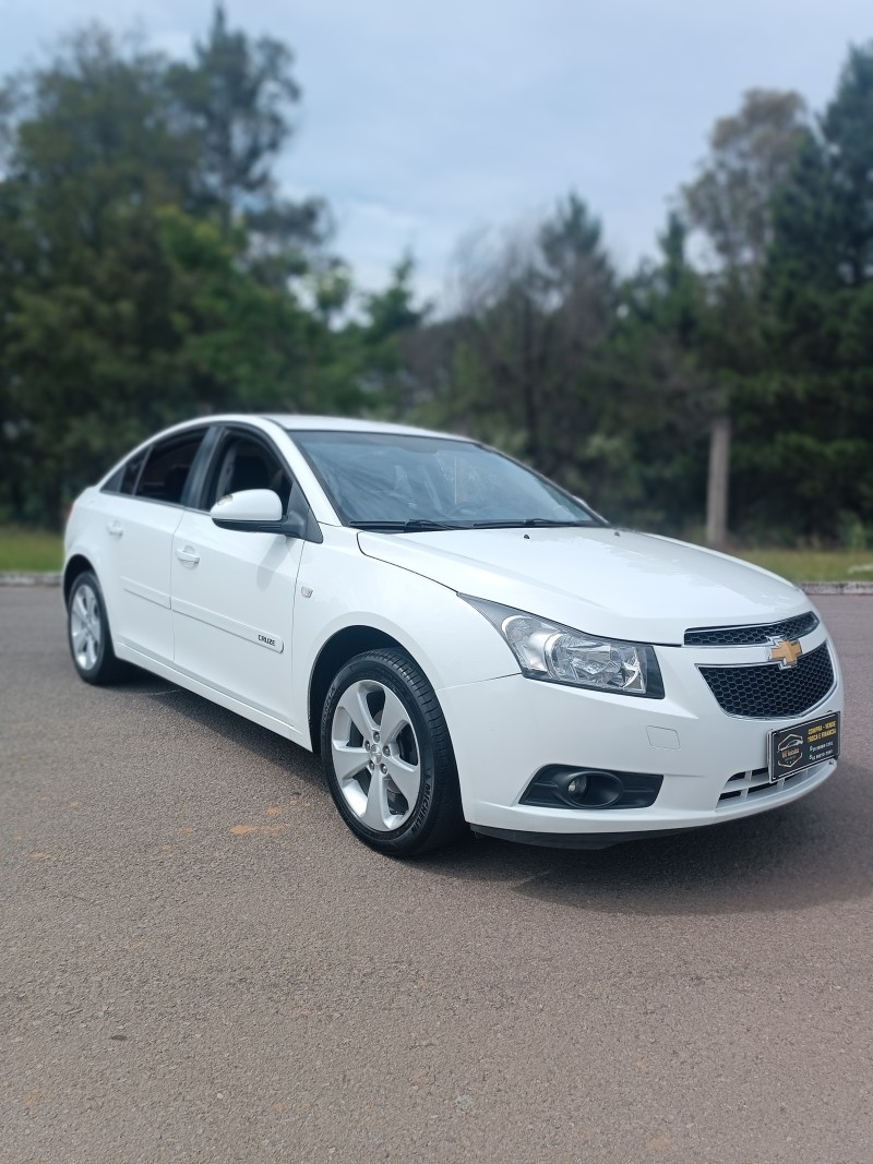 CRUZE 1.8 LT 16V FLEX 4P AUTOMÁTICO