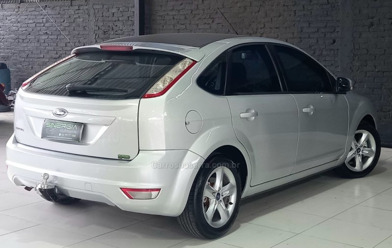 FOCUS 1.6 GLX 16V FLEX 4P MANUAL - 2013 - CAXIAS DO SUL