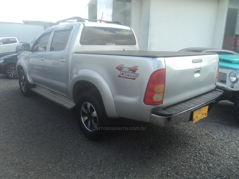 HILUX 2.5 4X4 CD 16V TURBO DIESEL 4P MANUAL - 2012 - FARROUPILHA