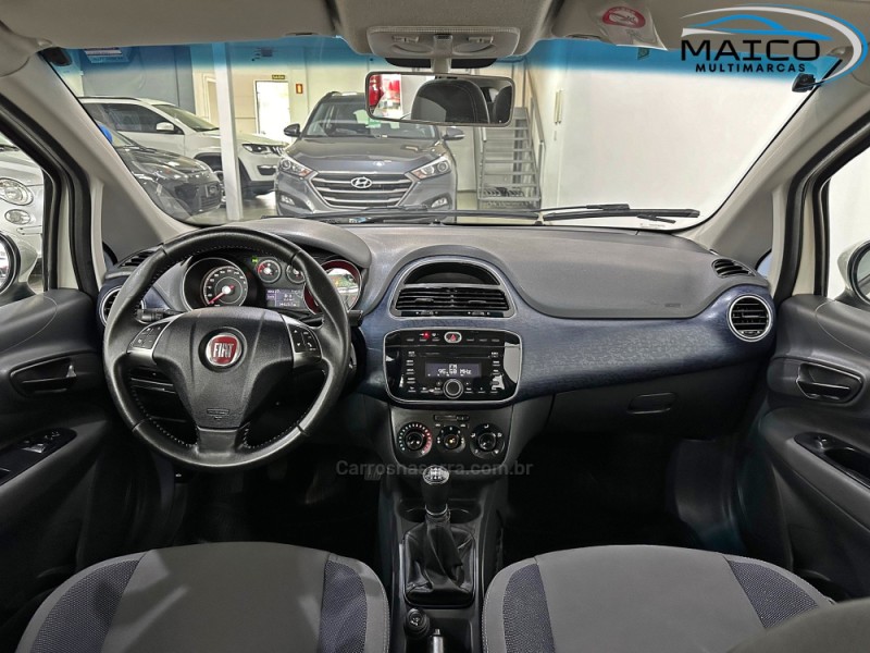 PUNTO 1.4 ATTRACTIVE 8V FLEX 4P MANUAL - 2013 - NOVO HAMBURGO