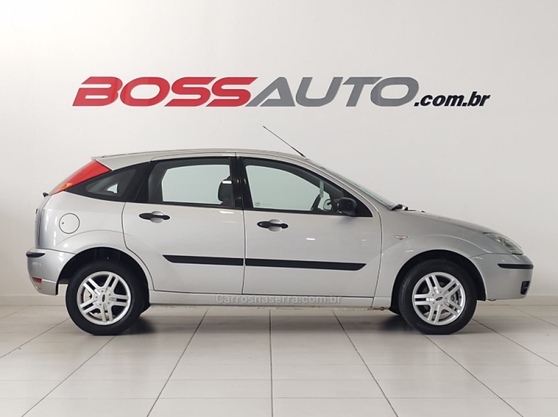 FOCUS 1.6 GL 8V FLEX 4P MANUAL - 2009 - CAXIAS DO SUL