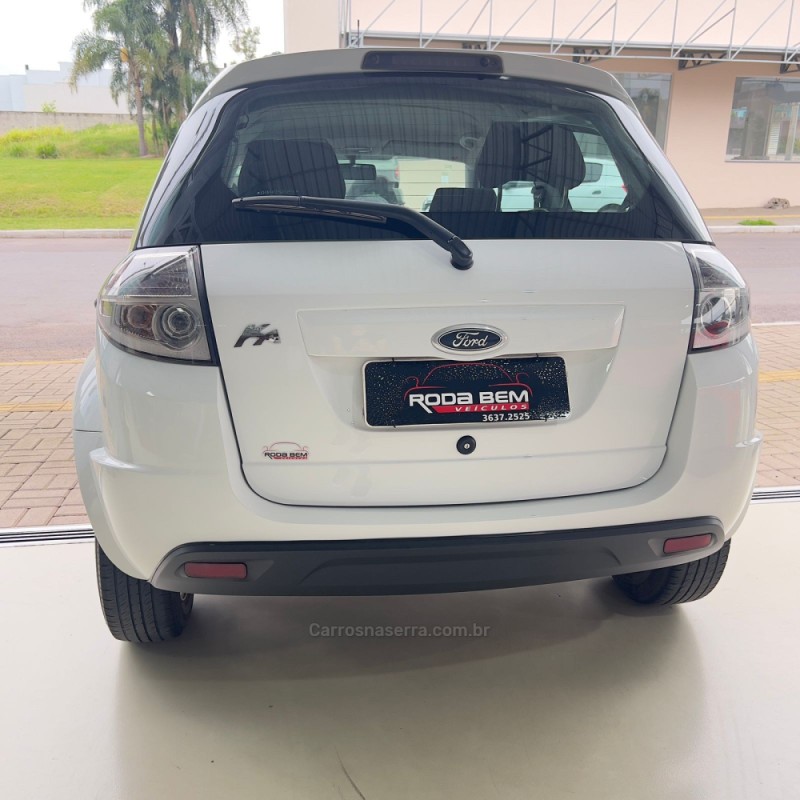 KA 1.0 MPI CLASS 8V FLEX 2P MANUAL - 2013 - FELIZ