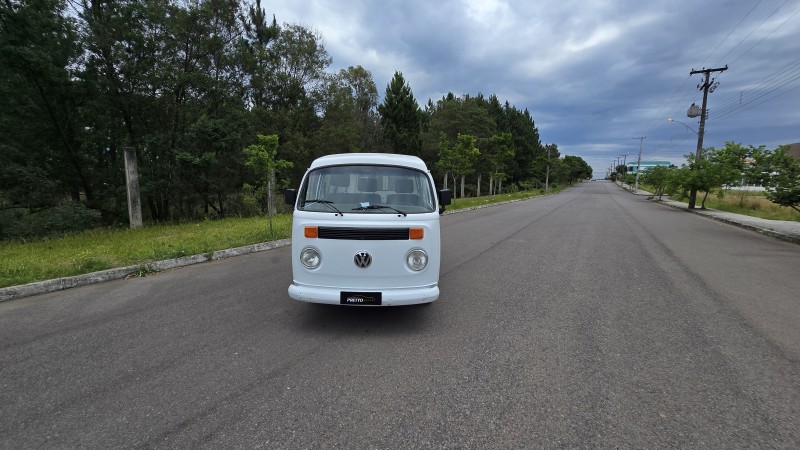 KOMBI 1.6 MI STD ESCOLAR 8V GASOLINA 3P MANUAL - 2003 - BENTO GONçALVES