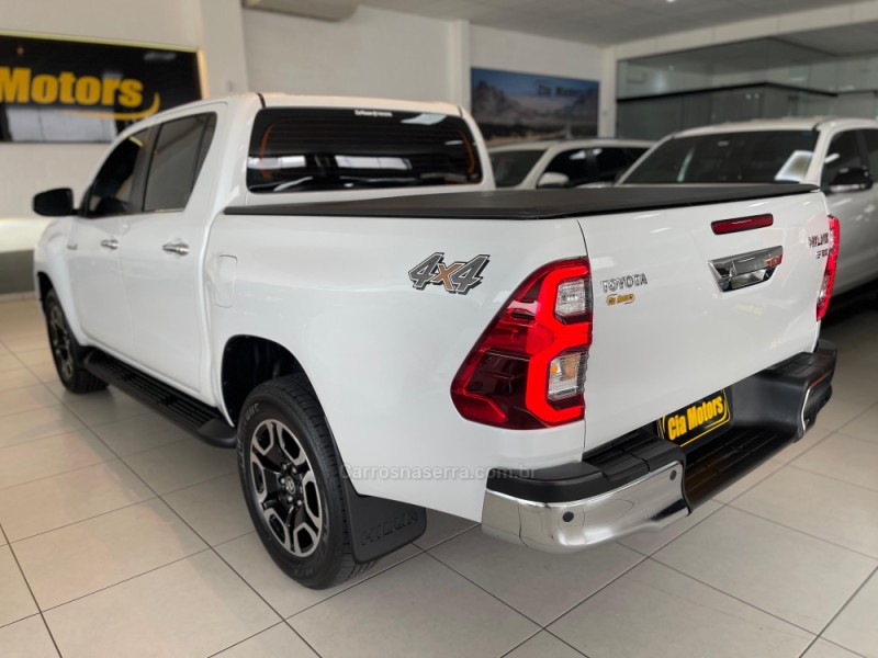 HILUX 2.8 SRX 4X4 CD 16V DIESEL 4P AUTOMÁTICO - 2023 - SãO LEOPOLDO