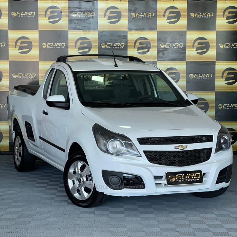 MONTANA 1.4 MPFI LS CS 8V FLEX 2P MANUAL - 2014 - PORTãO