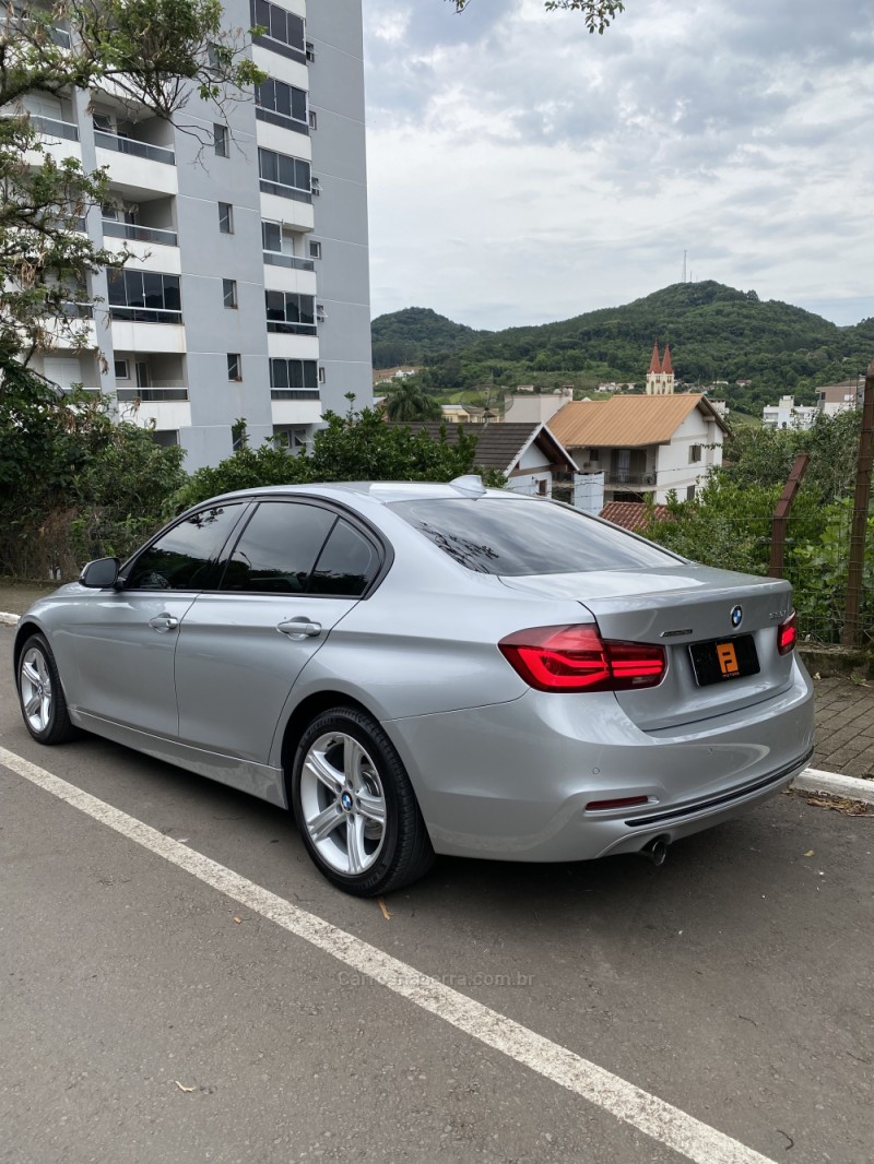 320I 2.0 16V TURBO ACTIVE FLEX 4P AUTOMÁTICO - 2018 - NOVA ARAçá