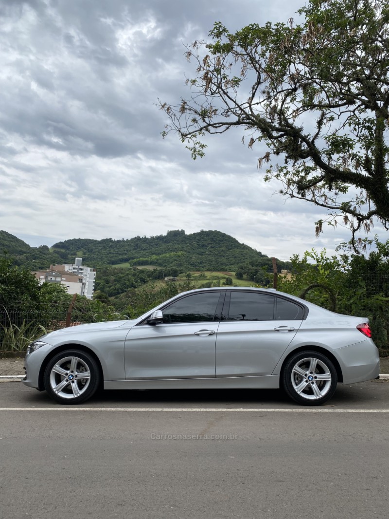 320I 2.0 16V TURBO ACTIVE FLEX 4P AUTOMÁTICO - 2018 - NOVA ARAçá