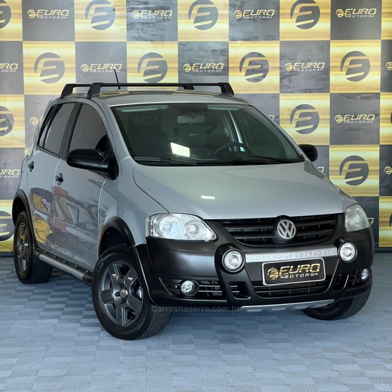 CROSSFOX 1.6 MI FLEX 8V 4P MANUAL - 2008 - PORTãO