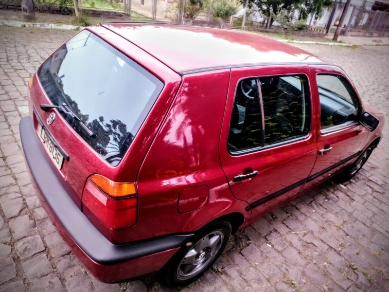 GOLF 1.8 MI GL 8V GASOLINA 4P MANUAL - 1997 - FARROUPILHA